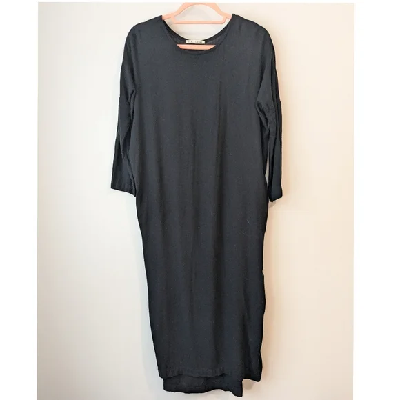 Black Crane Pleated Asymmetrical Cocoon Dress - Picture 2 of 7